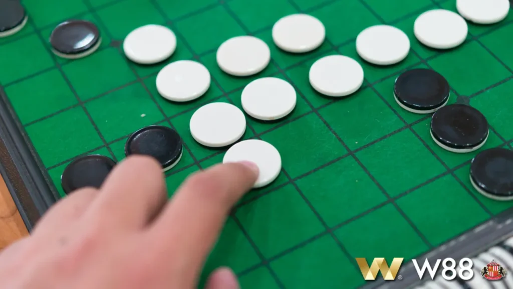 Cách chơi Cờ lật - Cờ Othello